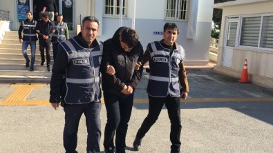 Engellinin Simit Tezgahını Çaldılar