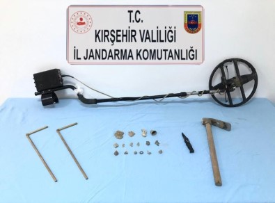 Kırşehir Jandarma Ekiplerinden Tarihi Eser Kaçakçılığı Operasyonu