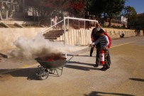 YANGIN TÜPÜ - Öğrencilere Yangın Tatbikatı Eğitimi
