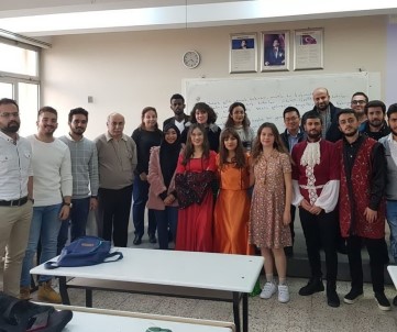 Türkçe Öğretimi İle ADÜ Ve Türkiye'yi Tanıtıyorlar