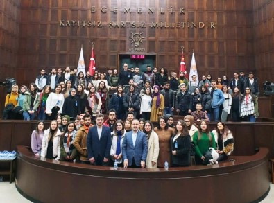 ÇOMÜ Öğrencilerinden Turan Ve İskenderoğlu'na TBMM'de Ziyaret