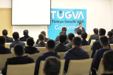 Fadıloğlu'ndan Kariyer Tavsiyeleri