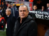 RADAMEL FALCAO - Galatasaray'da 1 Değişiklik