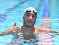 Milli yüzücü Ümitcan Güreş'ten bronz madalya