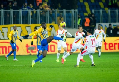 Süper Lig Açıklaması MKE Ankaragücü Açıklaması 1 - Göztepe Açıklaması 3 (Maç Sonucu)