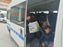 KAÇAK GÖÇMEN - Çanakkale'de 87 Kaçak Göçmen Yakalandı