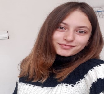 İzmir'de 17 Yaşındaki Genç Kızdan 12 Gündür Haber Alınamıyor