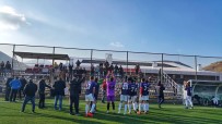 HEKİMHAN - 1.Amatör Küme Futbol Ligi'nde Liderler Haftayı Kayıpsız Geçti
