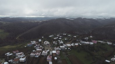 Asırlık Mahalleye Yıkım Kararı