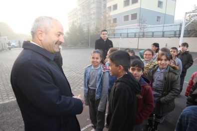 Başkan Büyükgöz, 'Çocuklar Sizler Bizim Geleceğimizsiniz'