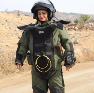 Bomba İmha Uzmanı Şehit Esra Çevik'in Görüntüsü 15 Kasım'da Paylaşılmıştı
