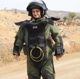 SARıKÖY - Bomba İmha Uzmanı Şehit Esra Çevik'in Görüntüsü 15 Kasım'da Paylaşılmıştı
