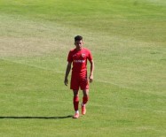 SPOR KOMPLEKSİ - Genç Yeteneğin Attığı Akıl Dolu Pas, Penaltı İle Sonuçlandı