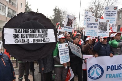 HAK - İŞ'ten Fransa Büyükelçiliği Önünde Eylem