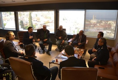 Kuşadası'nda Değişim Şehir İçi Ulaşımla Devam Ediyor