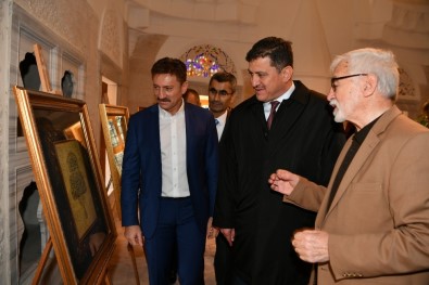 Münir Erbörü'nün Hat Koleksiyonu Sanatseverlerle Buluştu