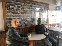 KAHVEHANE - (Özel) Müşterilerin Fotoğraflarını Biriktirerek Sergiliyor