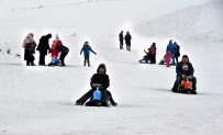 Bilgehane Öğrencilerinin Kayak Sevinci Haberi