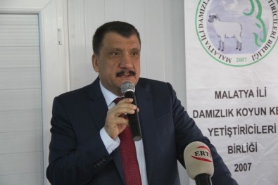 Çobanlık Kursunu Bitirenlere Sertifika Verildi