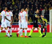 MEHMET TOPAL - Mehmet Topal Cezalı Duruma Düştü