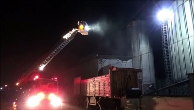 Silivri'de Un Fabrikasında Yangın