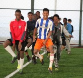 ABDULKADİR SELVİ - Afrikalı Öğrencilerin Futbol Tutkusu