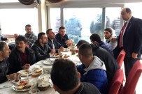 SABAH KAHVALTISI - Başkan Demirtaş Gülüçlü Gençlerle Buluştu