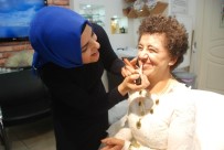 GELİN ARABASI - Engelli Genç Kızın Gelinlik Hayali Gerçek Oldu