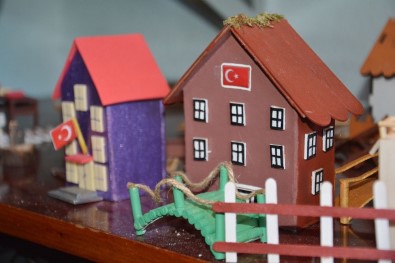 50 Yıllık Kalorifer Tesisatçısı 10 Yıldır Yaptığı Maketlerle Dikkat Çekiyor