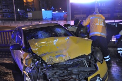 Başkent'te Trafik Kazası Açıklaması 1'İ Ağır 3 Yaralı