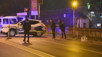 GECE KULÜBÜ - Beşiktaş'ta Gece Kulübü Önünde Silahlı Kavga; 1 Yaralı