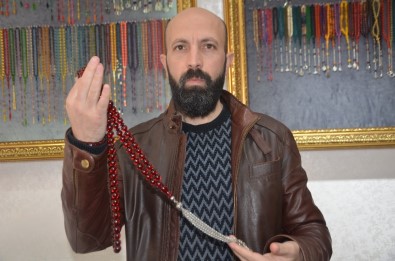 Otomobil parasına tespih