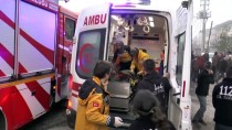 Servis minibüsü otomobile çarptı: 10 yaralı