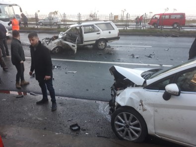 Trabzon'da Trafik Kazası Açıklaması 2 Yaralı