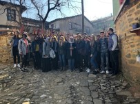 SULTAN CAMİİ - Uluslararası Öğrenciler Bursa'yı Gezdi