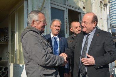 Vatandaşlardan Başkan Özakcan'a Destek