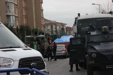 Çekmeköy'de Düşen Askeri Helikopterin Enkazı Kaldırıldı