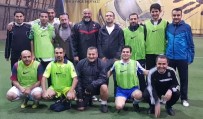 ZEKİ YİĞİT - Gazetecilerle Eski Futbolcular Arasında Dostluk Maçı