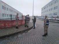 OKUL SERVİSİ - Jandarmadan Okul Çevrelerine Sıkı Takip