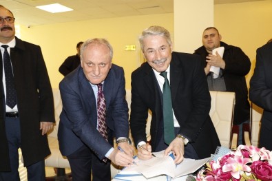 Kozlu Belediyesi DİSK İle Toplu İş Sözleşmesi İmzaladı