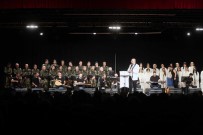 YENİMAHALLE BELEDİYESİ - Medeniyetler Korosu Kadınlar İçin Sahne Aldı