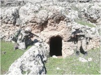 MEHMET ÇIFTÇI - PKK'lı Teröristlerin Kullandığı 35 Mağara Tespit Edildi
