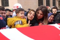 UTKU ÇAKIRÖZER - Şehit Babaya Son Veda