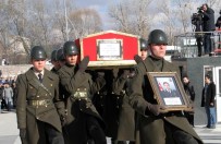 KUVVET KOMUTANLARI - Şehit Helikopter Pilotuna Son Görev