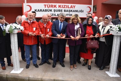 Türk Kızılayı Karabük Şubesi 'Kızılay Butik' Açılışını Yaptı