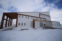 KIŞ TURİZMİ - Türkiye'de İki Tane Bulunuyor, Biri Sivas'ta