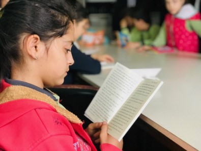 UEDAŞ Türkiye'nin Dört Bir Yanını Kitapla Aydınlatıyor