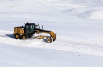 Van'da 25 Yerleşim Yeri Ulaşıma Kapandı