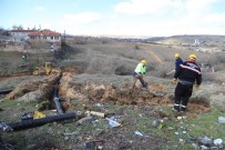 NEVŞEHİR BELEDİYESİ - 100 Evler Kümesi Mevkiinde Alt Yapı Sorunu Çözüme Kavuşuyor