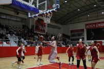 Bayraklı'nın Perileri Fırtına Gibi